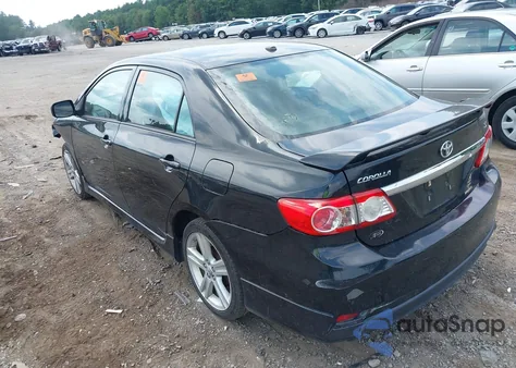 2013 Toyota Corolla S z USA, uszkodzony, nr VIN 2T1BU4EE9DC098403